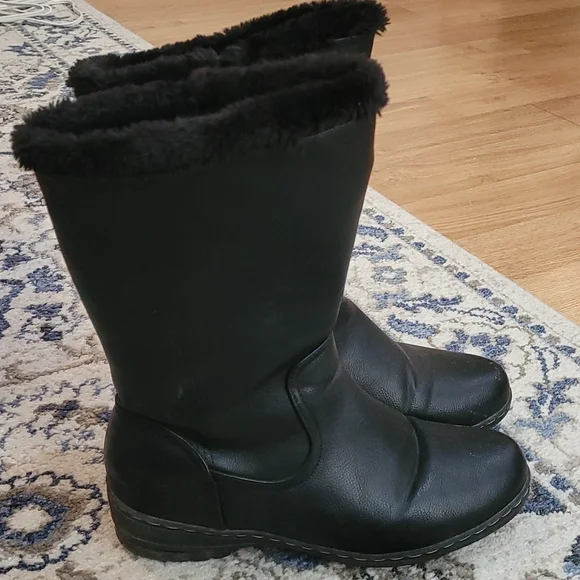 Boots - Picture 1 of 1